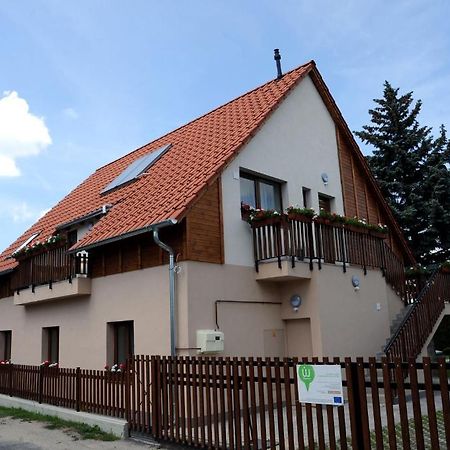 Arany Szolo Wellness Apartmanhaz Hévíz Exteriér fotografie