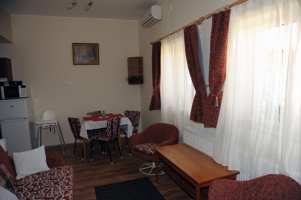 Arany Szolo Wellness Apartmanhaz Hévíz Pokoj fotografie