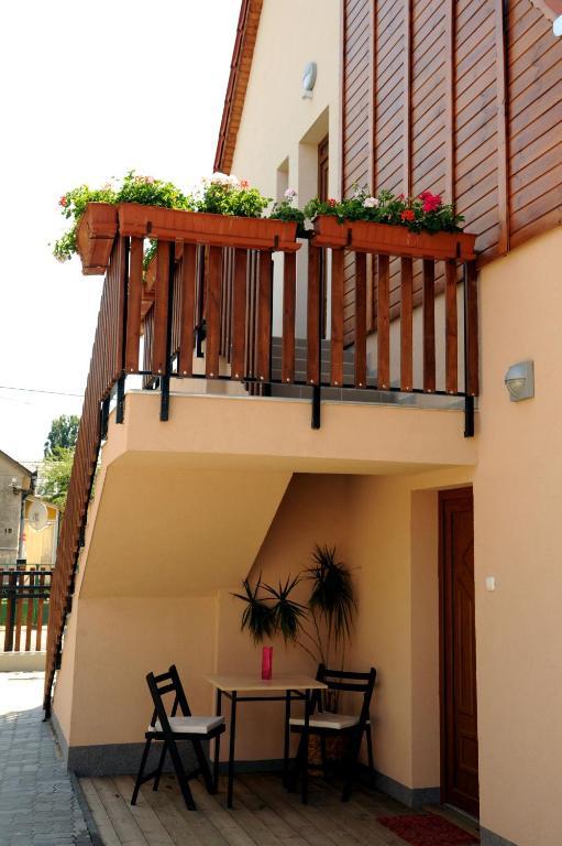 Arany Szolo Wellness Apartmanhaz Hévíz Pokoj fotografie